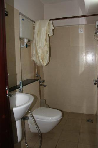 Krish Airport Hotels, Kochi 5
